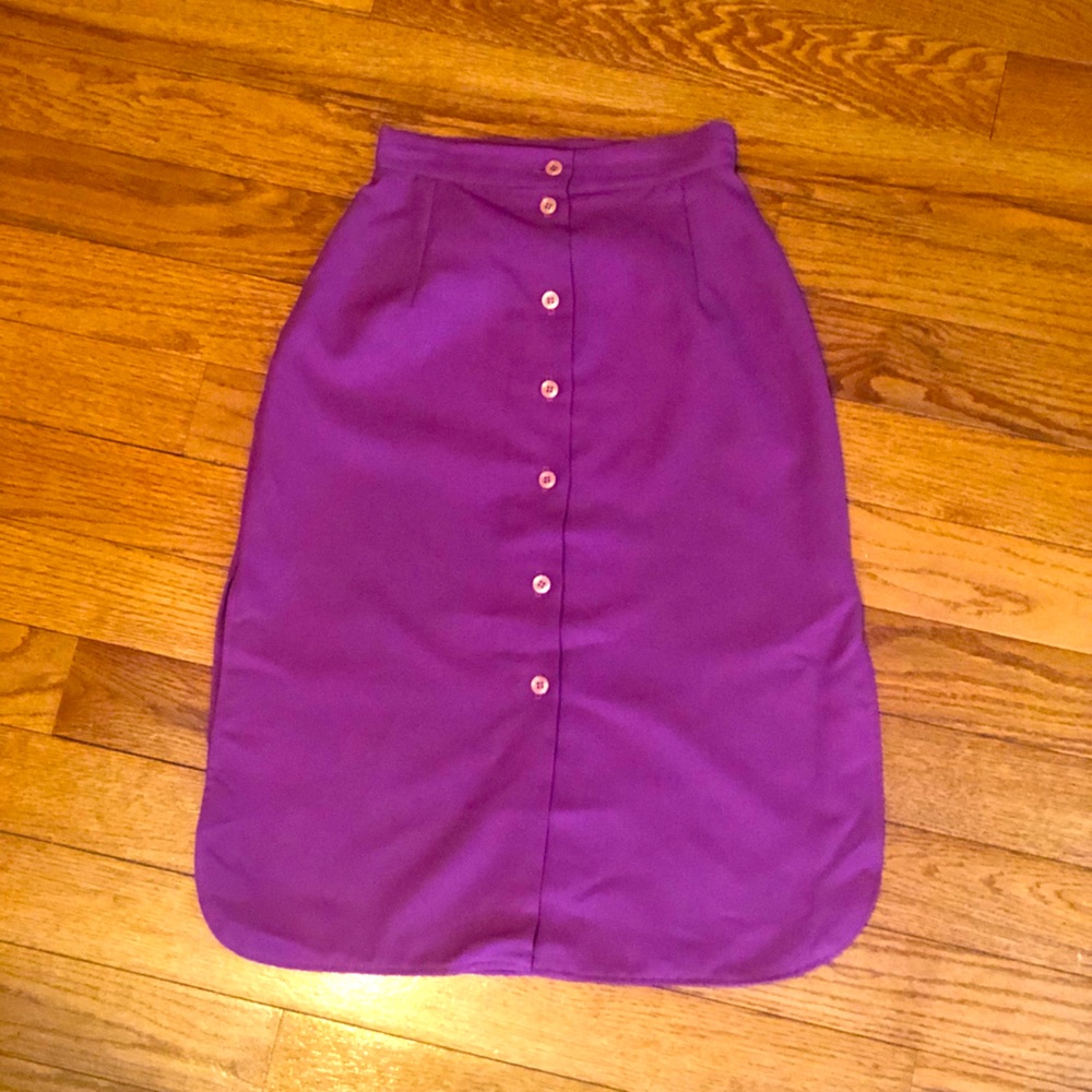 High waisted skirt